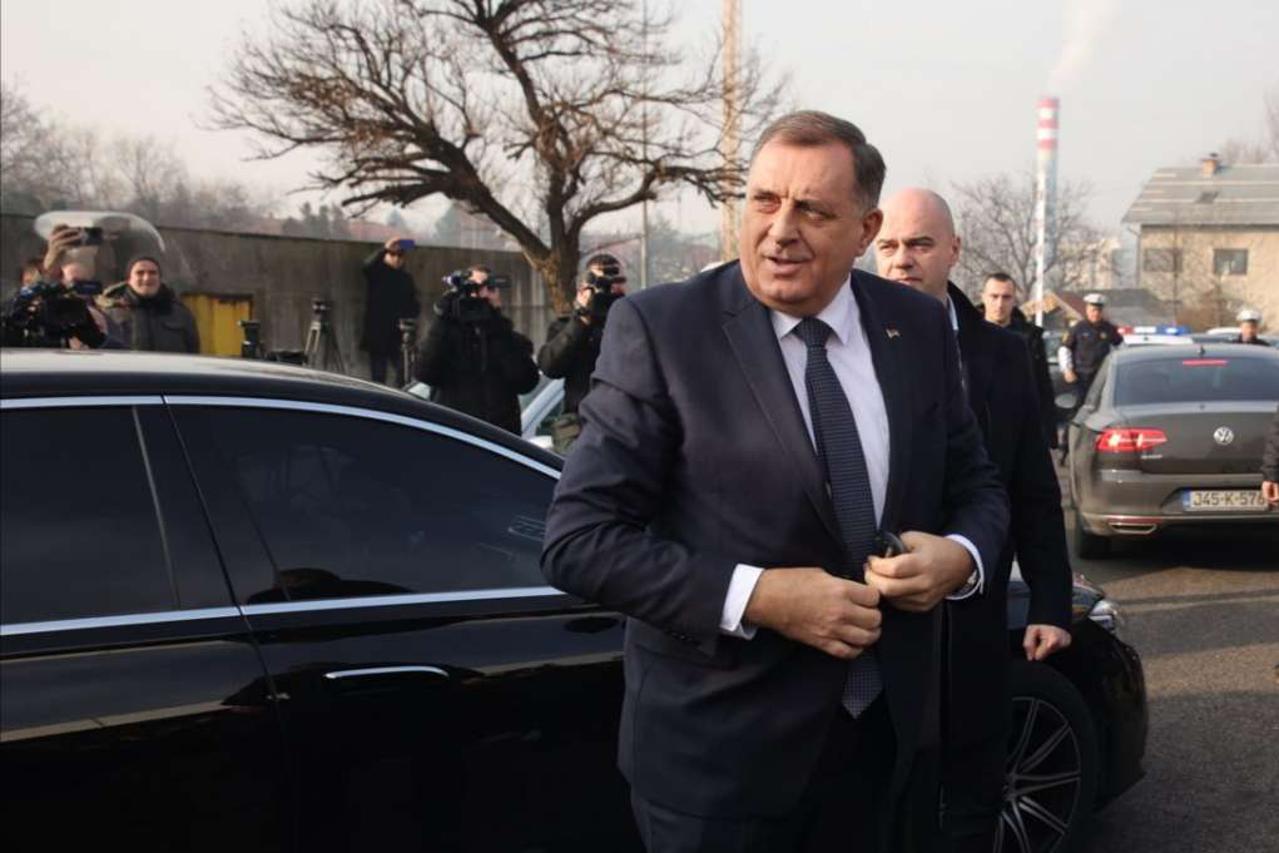 Milorad Dodik ispred Suda