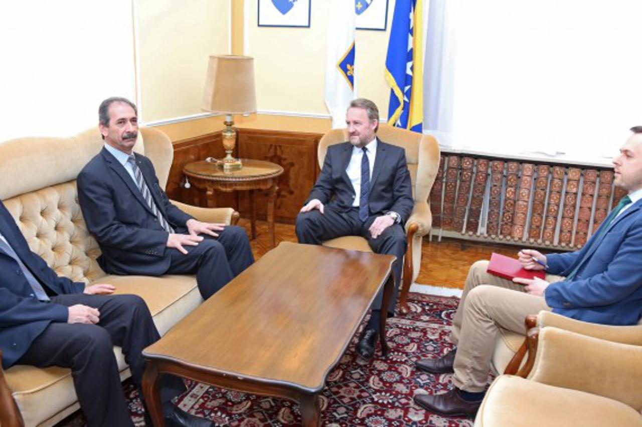 Izetbegovic i Namoor