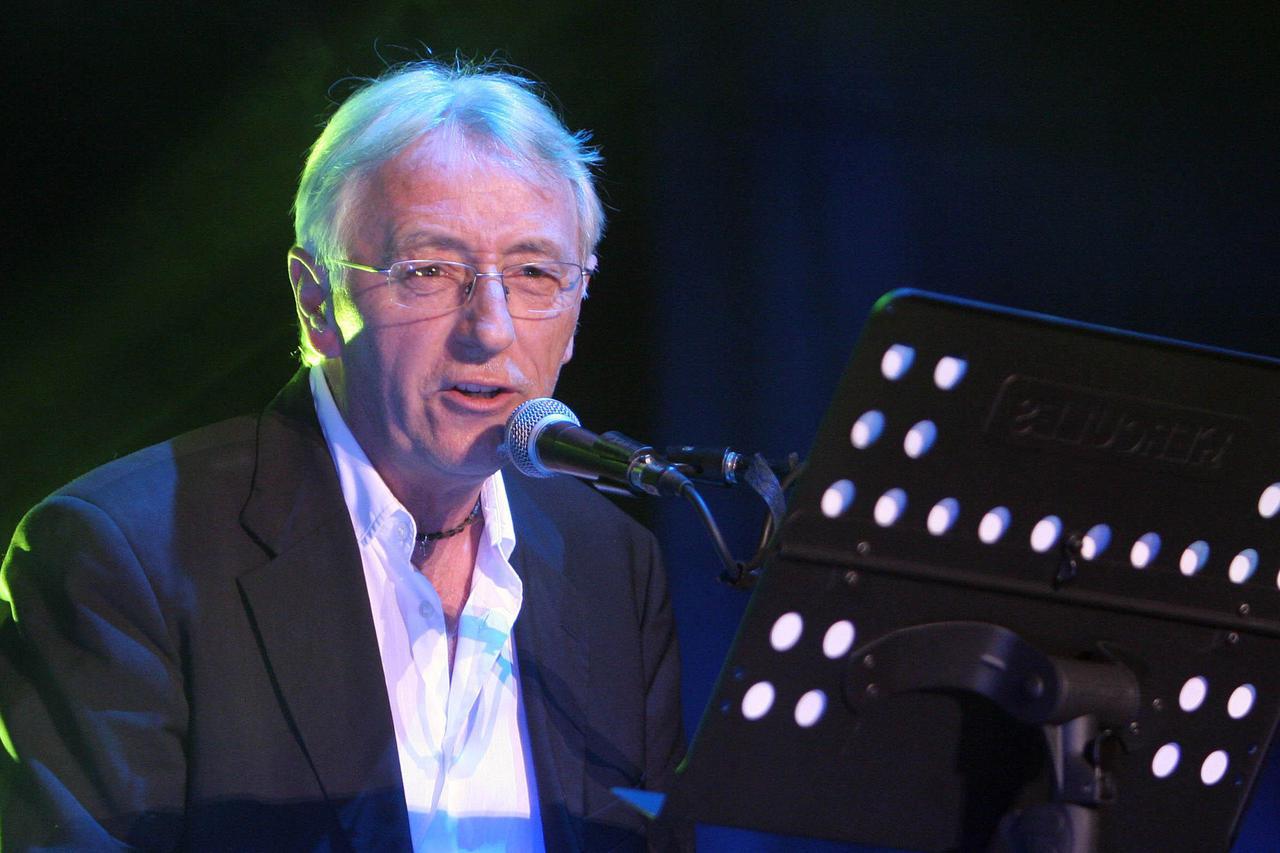 Oliver Dragojević