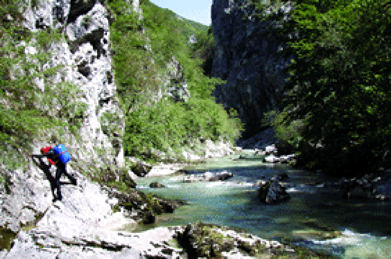 U kanjonu rijeke Rakitnice