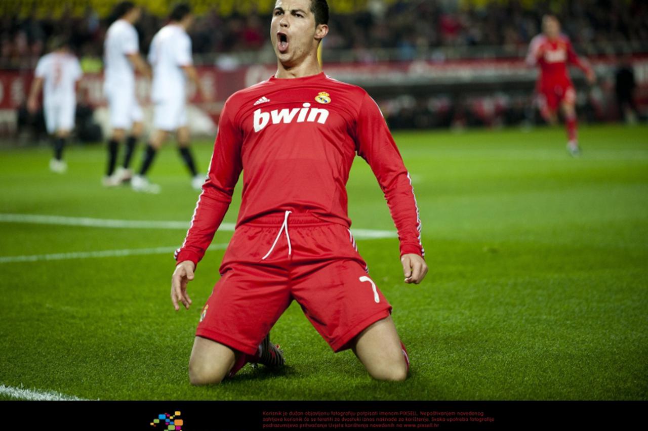 '17.12.2011, Primera Division, FC Sevilla - Real Madrid     v.l.Real Madrid«s Cristiano Ronaldo from Portugal (Real Madrid)reacts after scoring 0-1 against Sevilla FC during a Spanish La Liga soccer m
