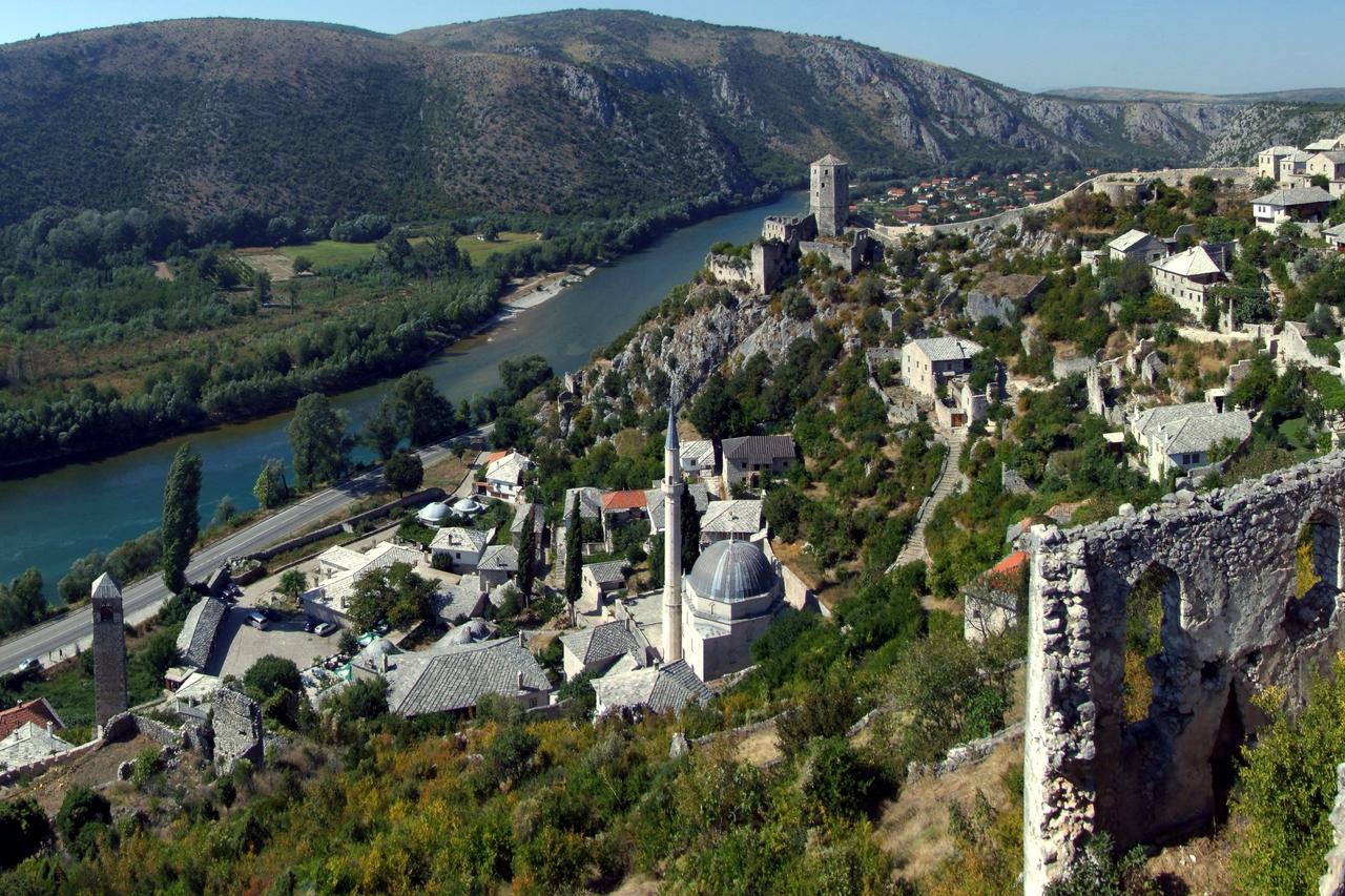 POČITELJ