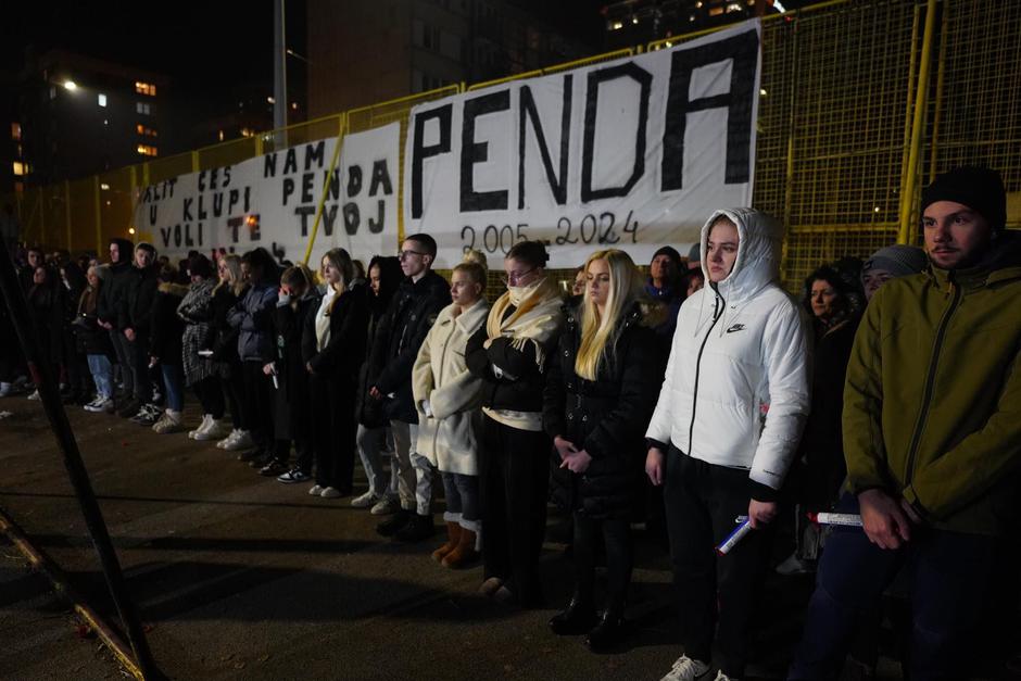 skup za Farisa Pendeka