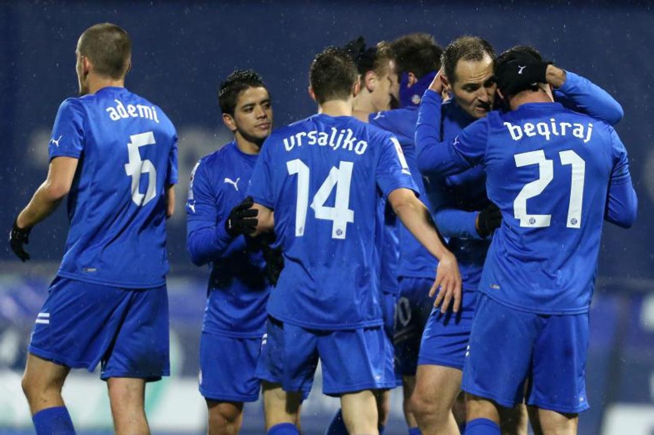 Dinamo, Inter (1)