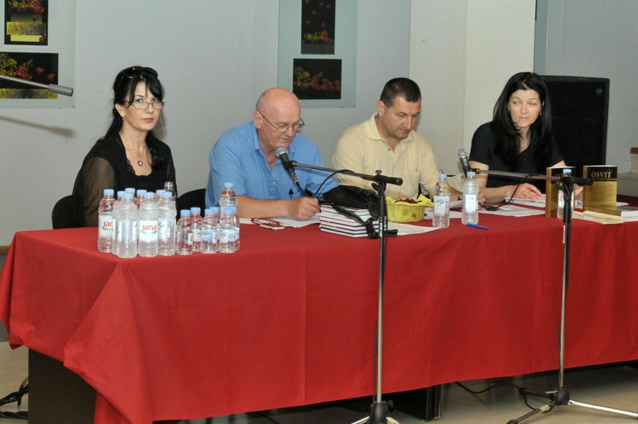 Književnici