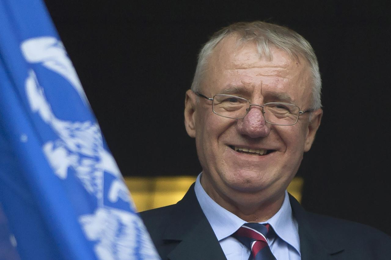 Vojislav Šešelj