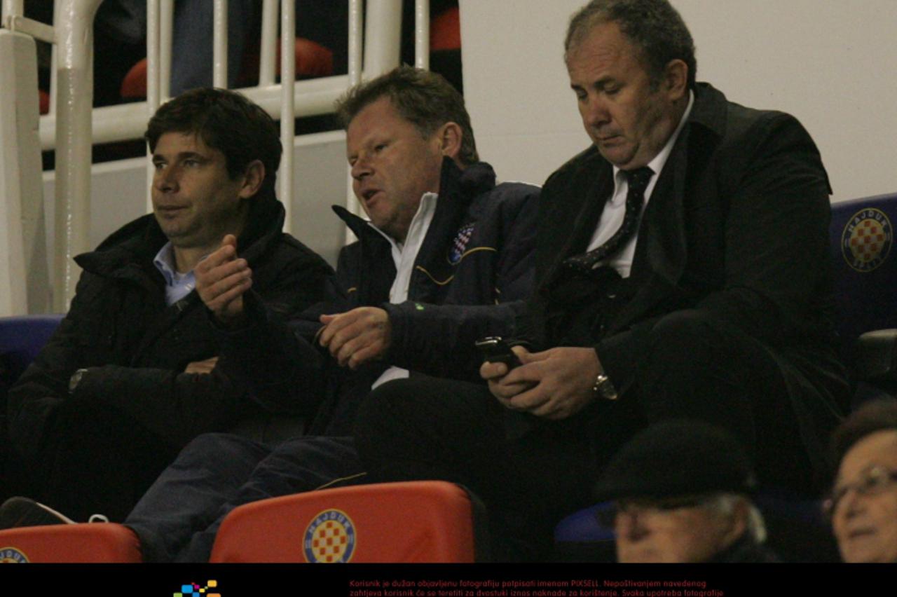 \'30.10.2010., stadion Poljud, Split - Nogometna utakmica 13. kola 1. HNL izmedju HNK Hajduk i NK Hrvatski dragovoljac.  Zeljko Kerum odgledao je drugo poluvrijeme u drustvu Gorana Vucevica. Photo: Iv