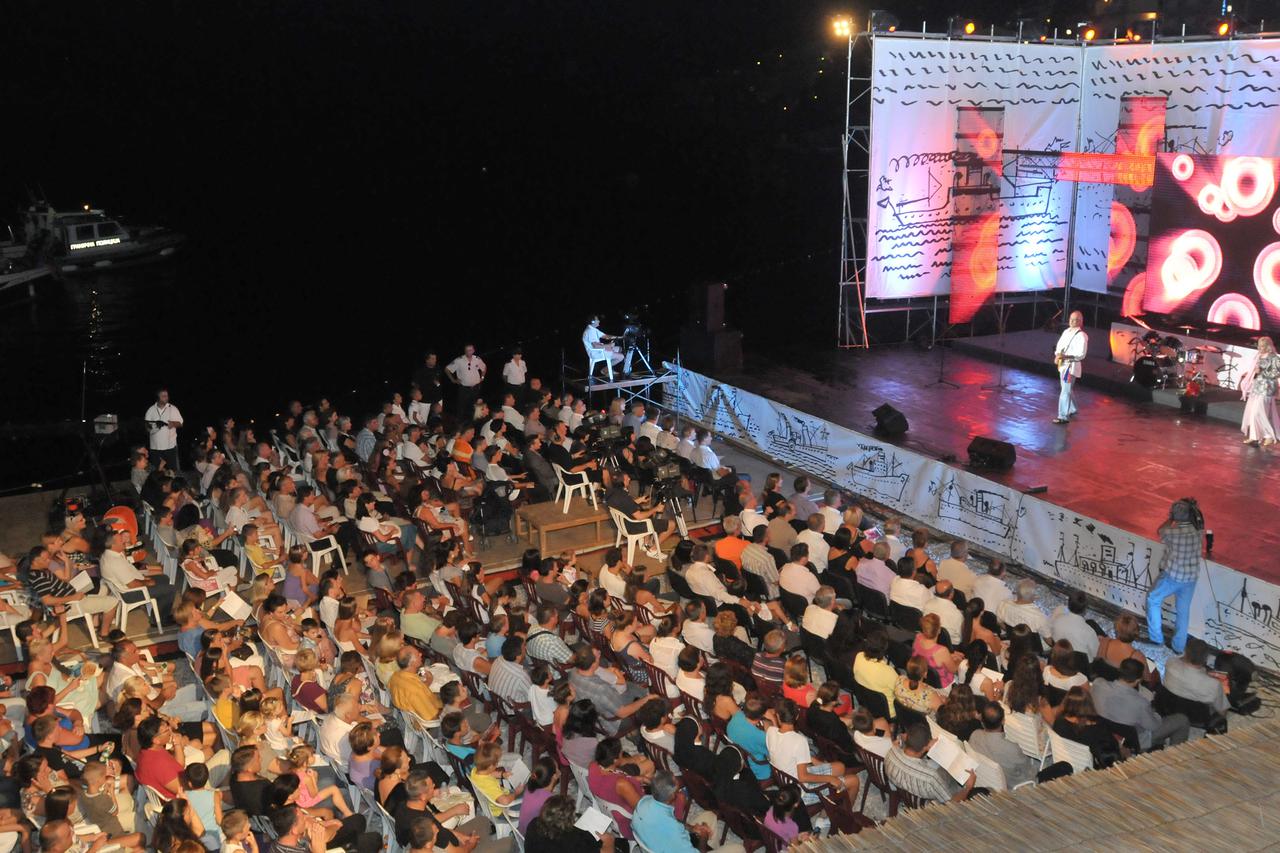 BiH,21.08.11. Neum,     Etno festival u Neumu  Photo:Stojan Lasic