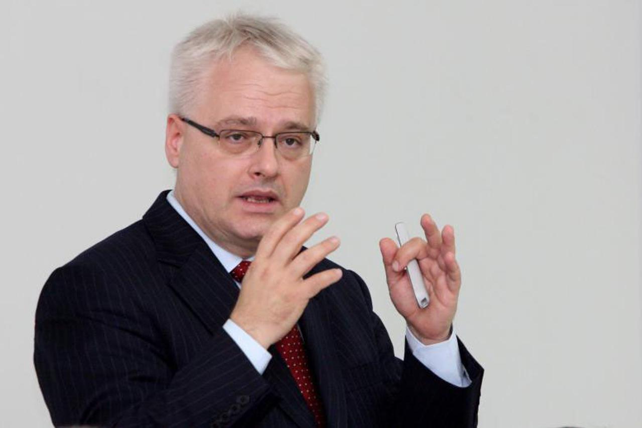 ivo josipović u splitu, (1)