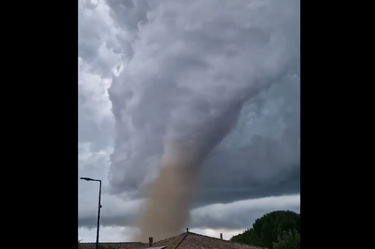 TORNADO