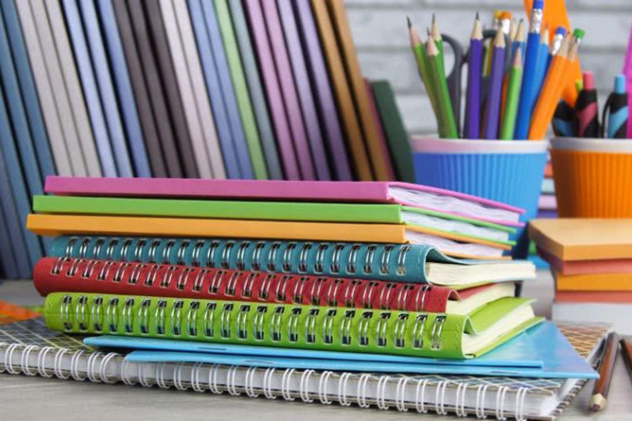 školski pribor