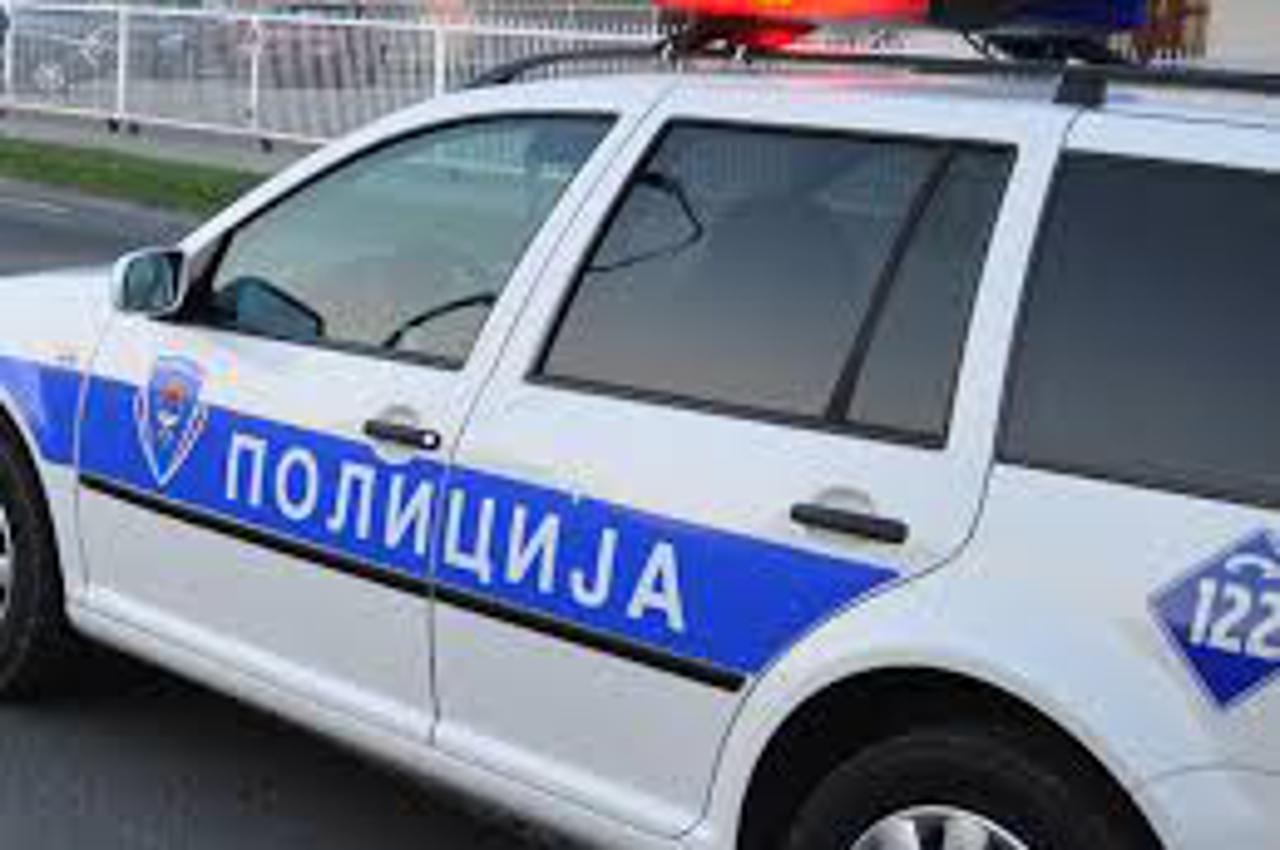 policija