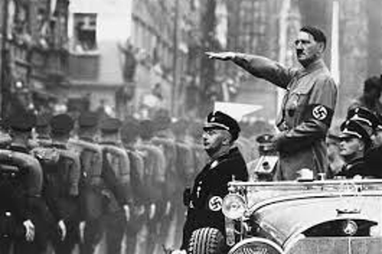 Hitler 