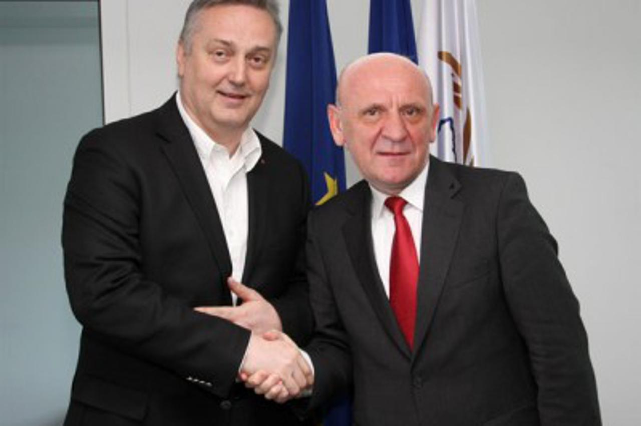 Lagumdžija i Tihić