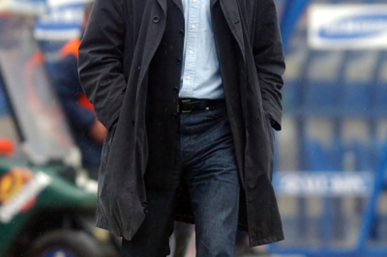 'sport...zagreb...09.04.2005. maksimir, liga za ostanak, dinamo - kamen ingrad,  trener dinama zvezdan cvetkovic foto: goran stanzl'