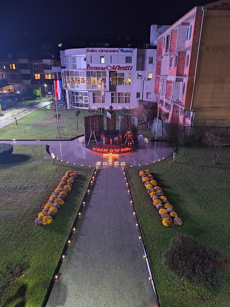 žepče - svijeće za Vukovar