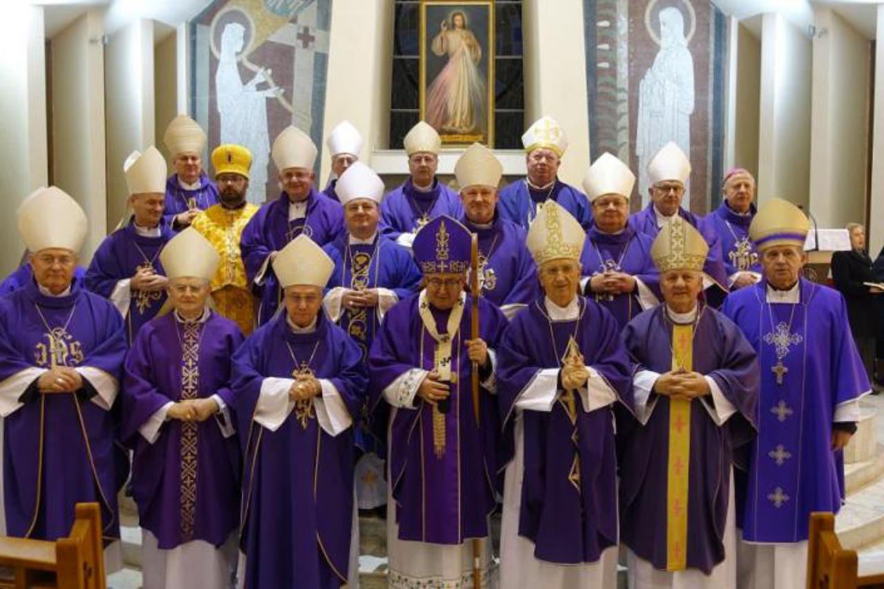 biskupi
