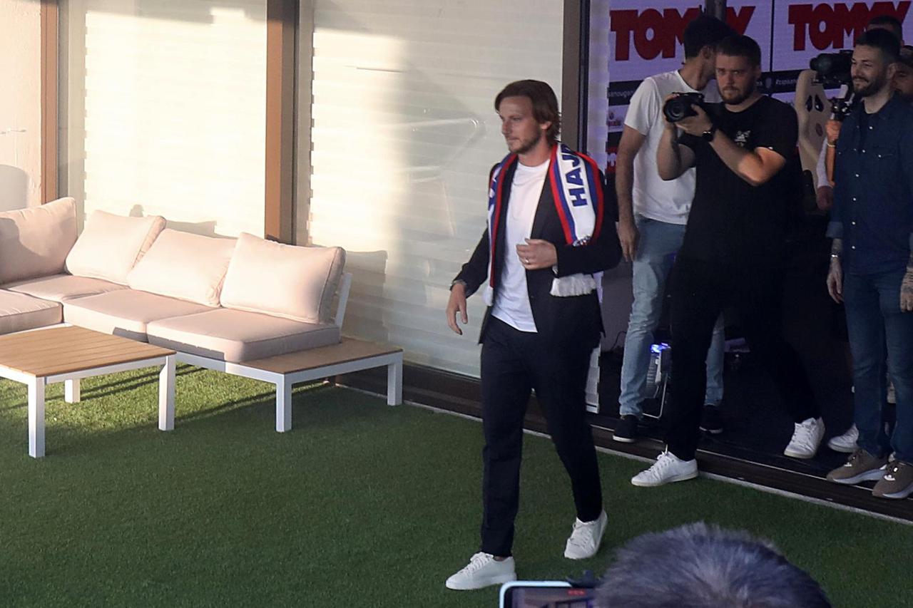 Ivan Rakitić na poljudu
