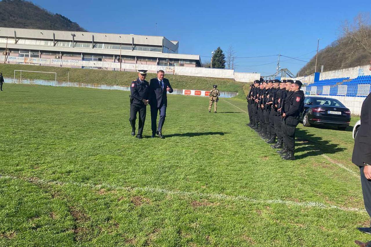 storyeditor/2025-03-19/dodik-zvornik2.jpg