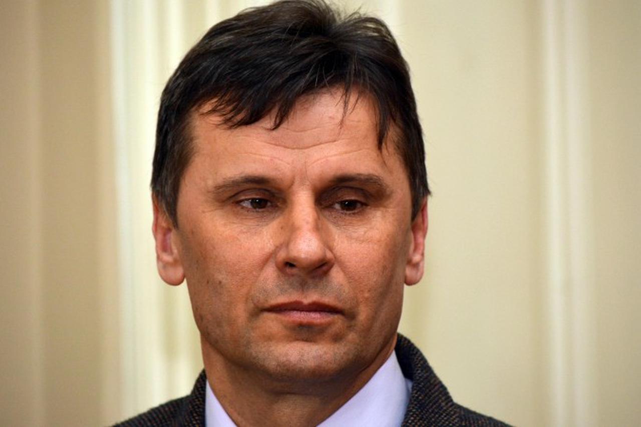  Fadil Novalić 