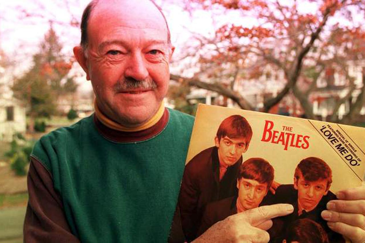peti beatle