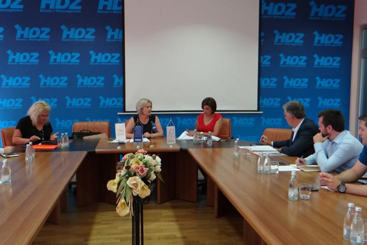 HDZ