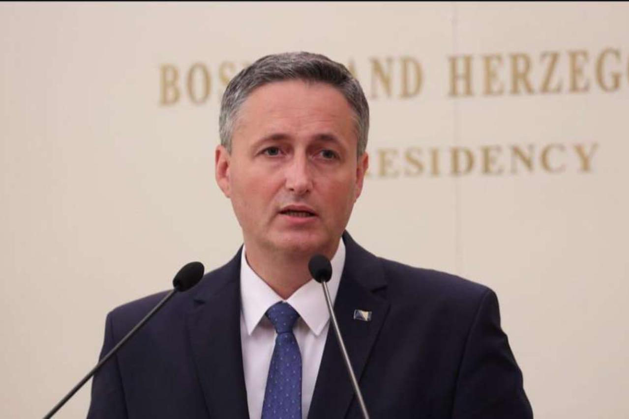 Denis Bećirović