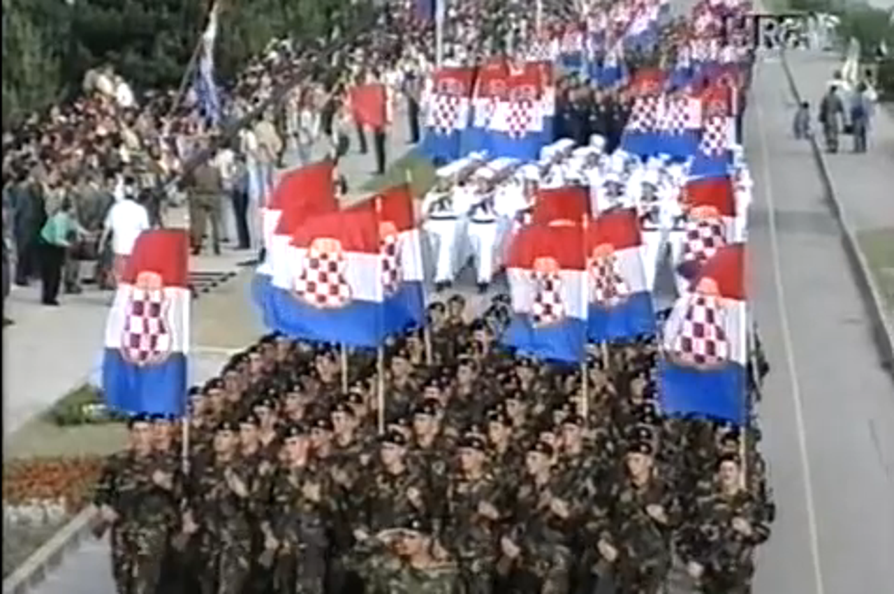 Hvo mimohod