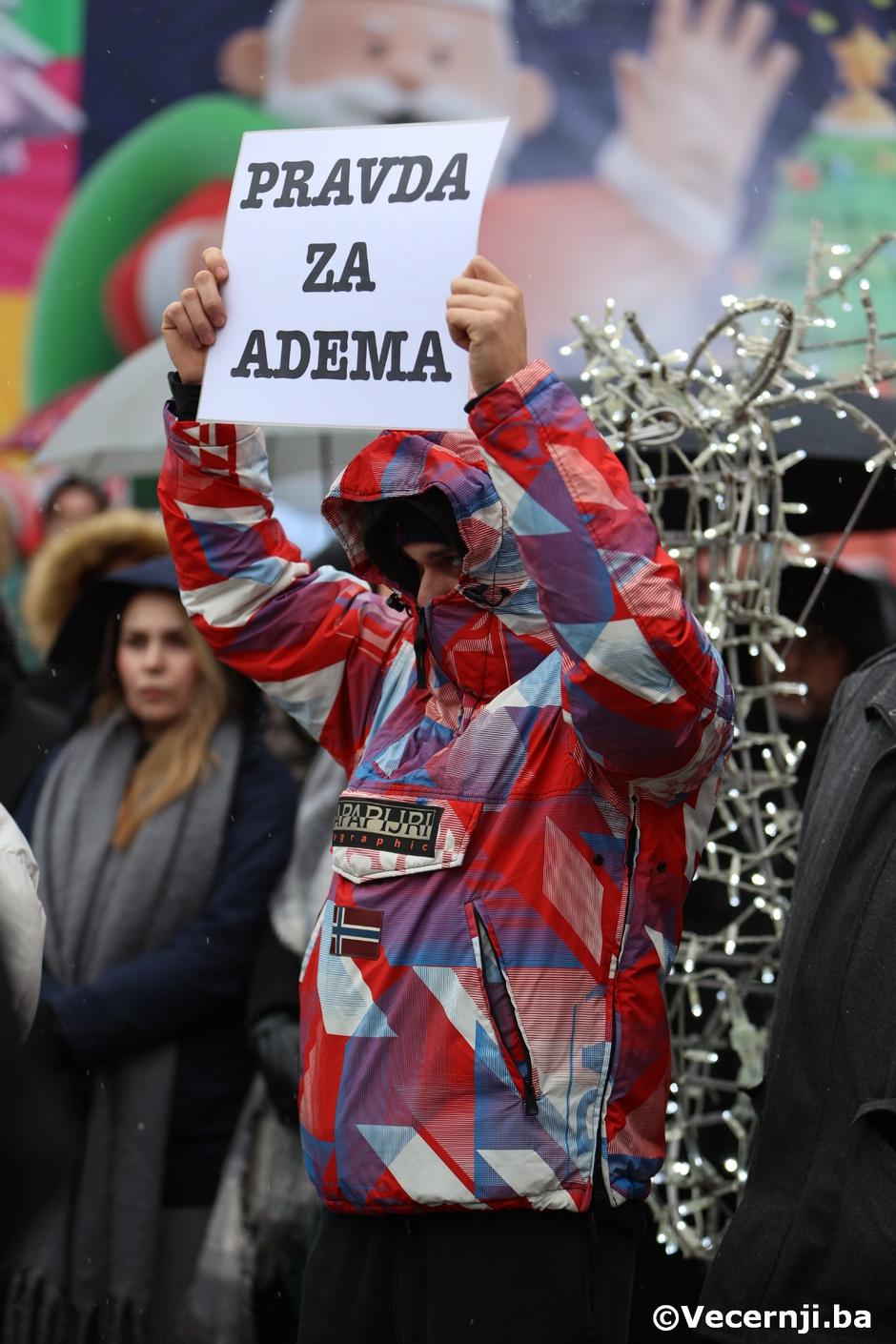 Prosvjed u Bihaću povodom smrti mladića