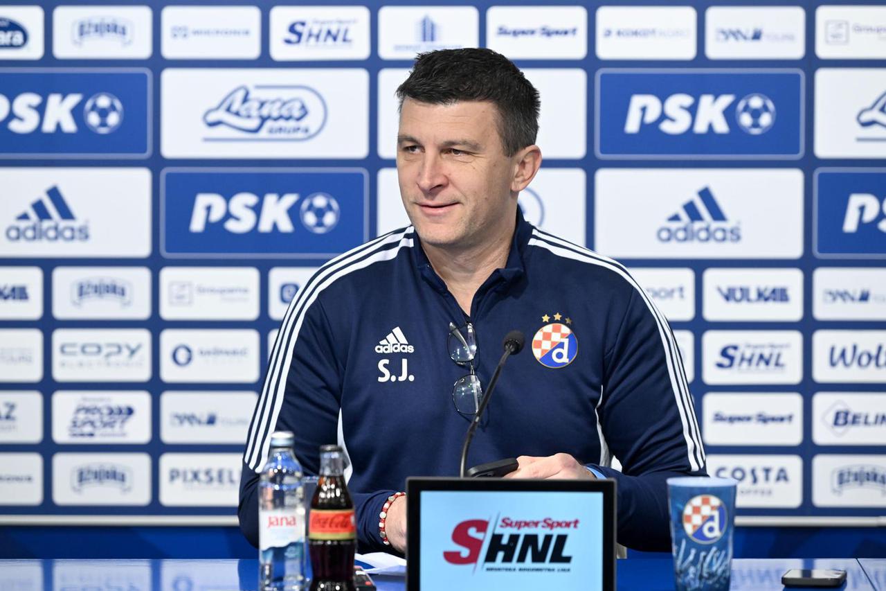 Sergej Jakirović