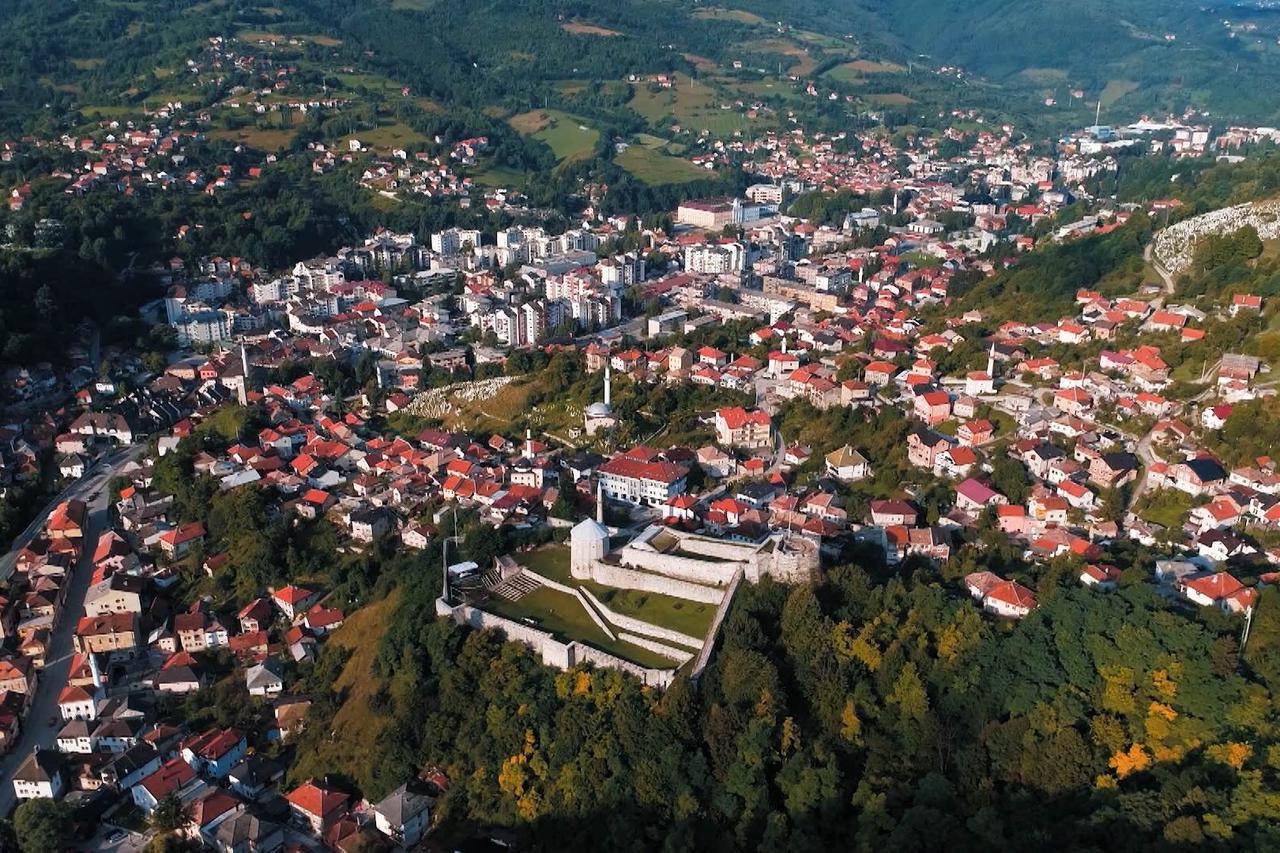 travnik panorama