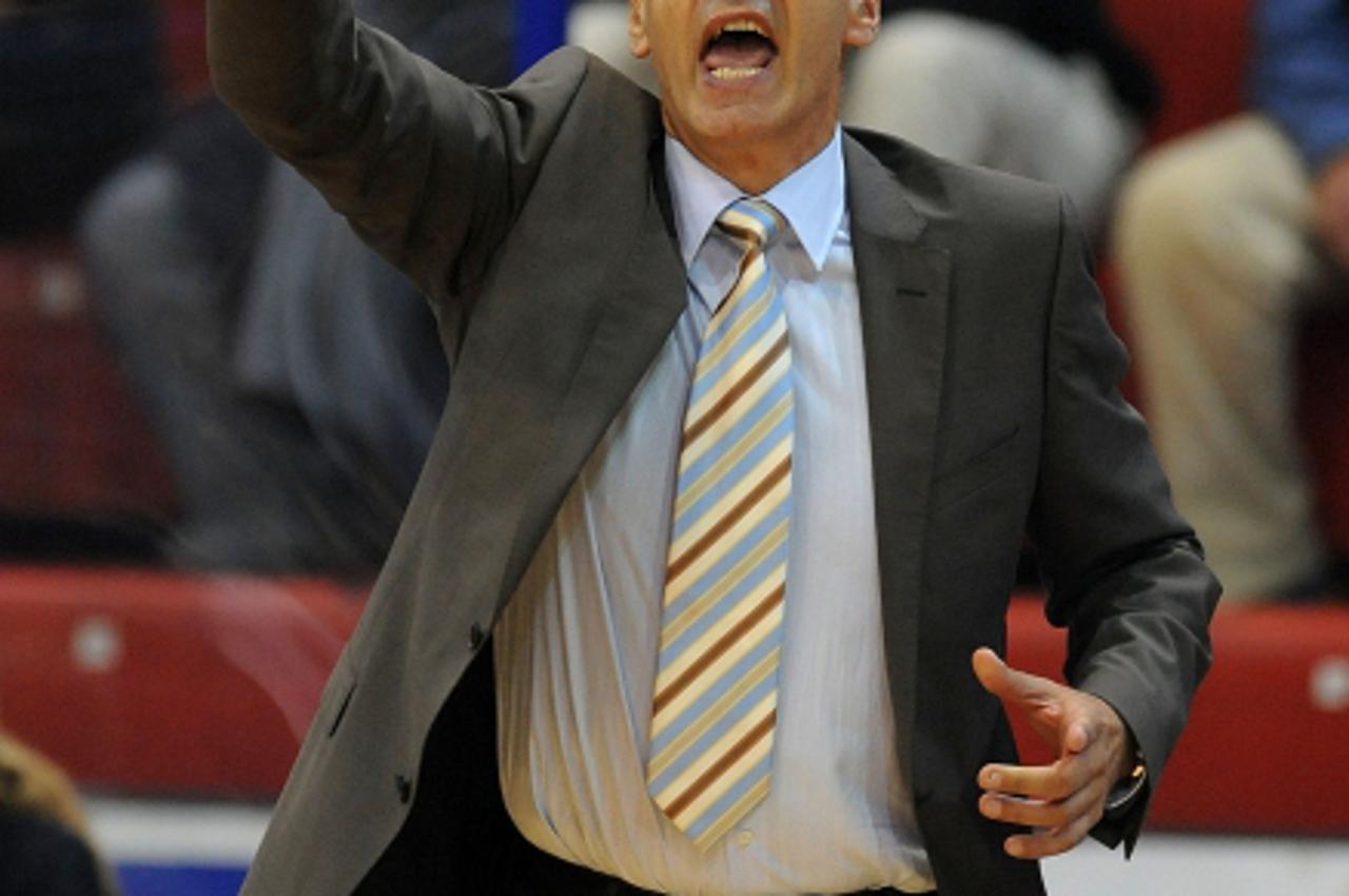 \'sport...zagreb...07.10.2008. Kosarkaski centar Drazen Petrovic, Regionalna NLB liga, Cibona - Zadar 87-94, trener Zadra Aleksandar Aco Petrovic,  Photo: Goran Stanzl/Vecernji list\'