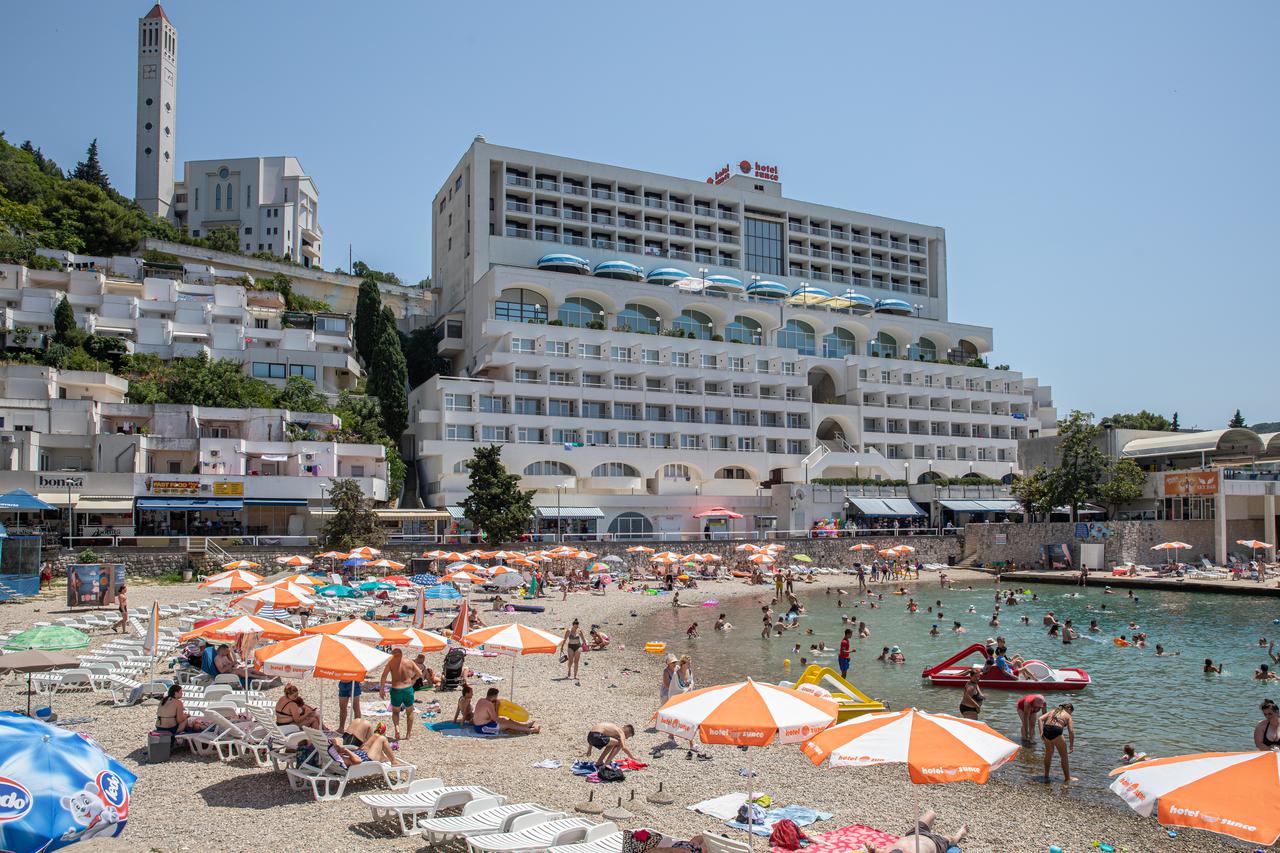 Neum