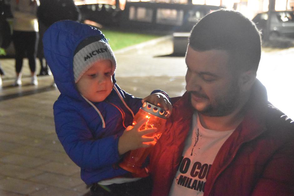 Grude uz Vukovar i Herceg Bosnu