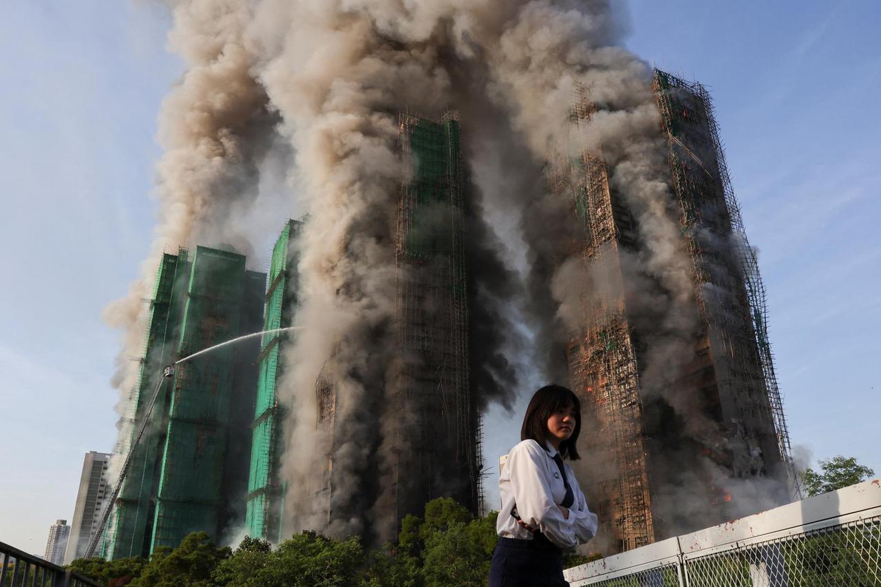 požar u Hong Kongu