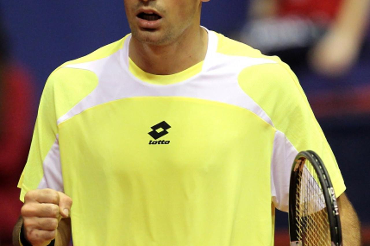 '05.02.2011., Dom sportova, Trg Kresimira Cosica 11, Zagreb - ATP turnir PBZ Zagreb Indoors, prvi polufinalni mec,  Guillermo Garcia-Lopez - Ivan Dodig. Photo: Antonio Bronic/PIXSELL'