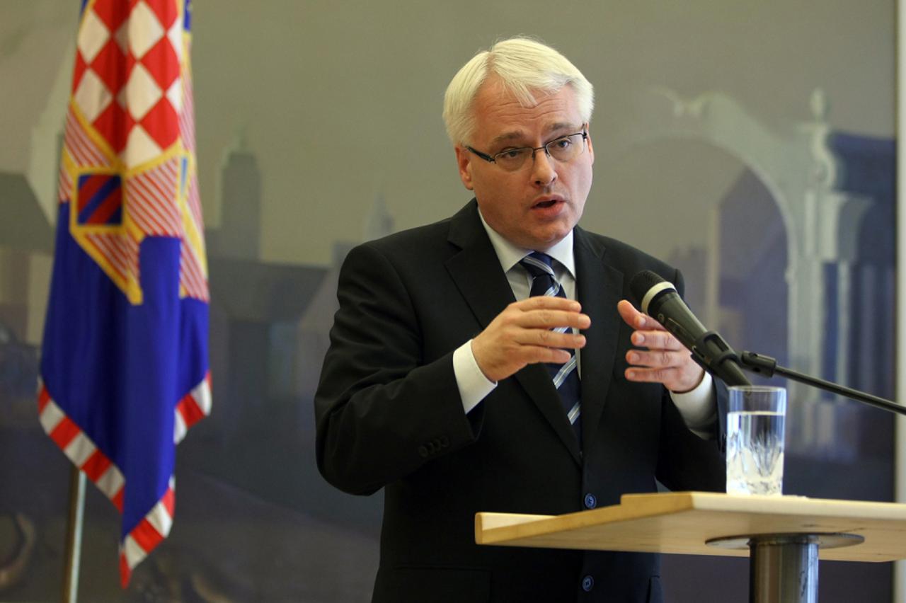 josipović (1)