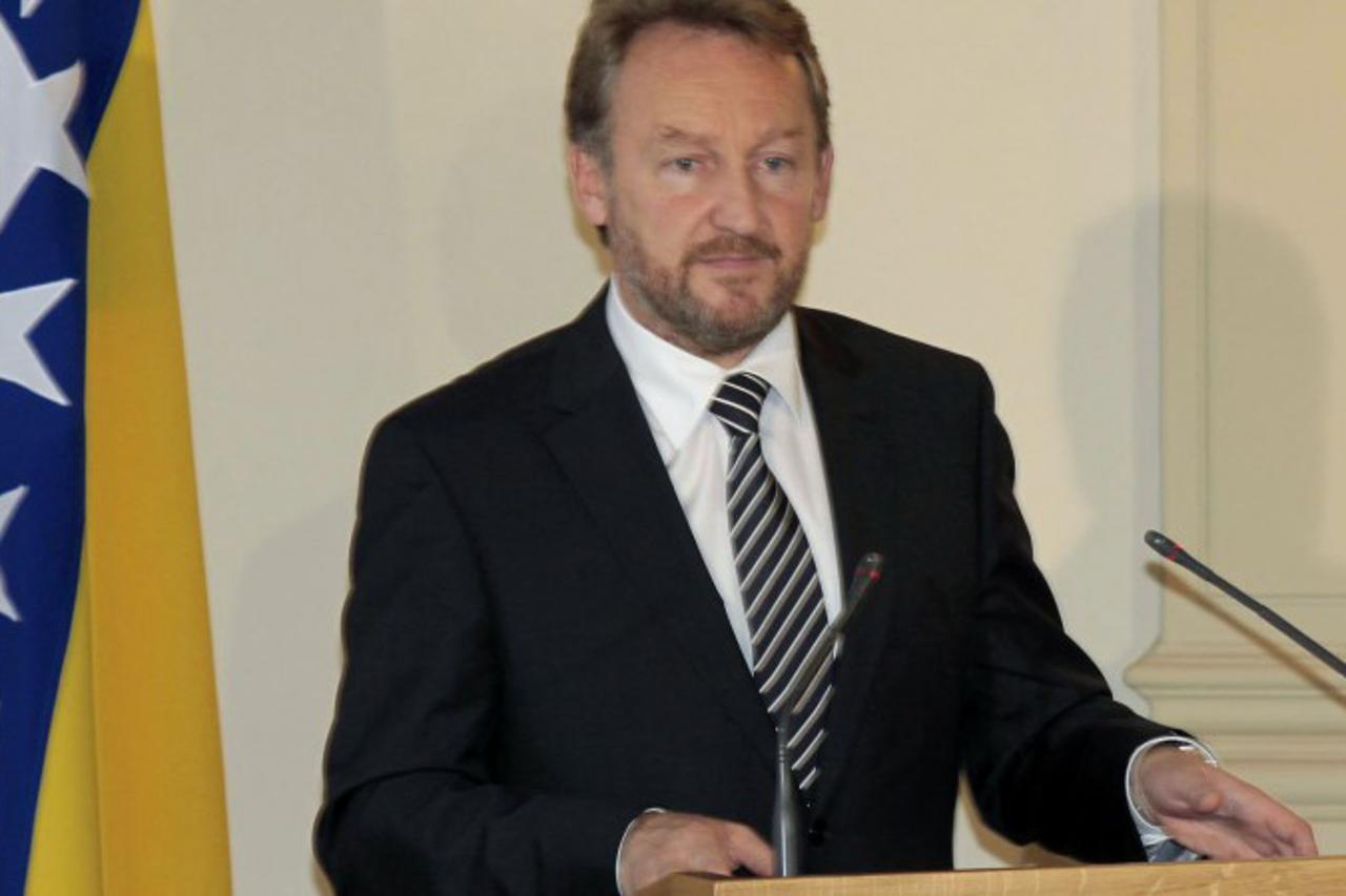 Izetbegović