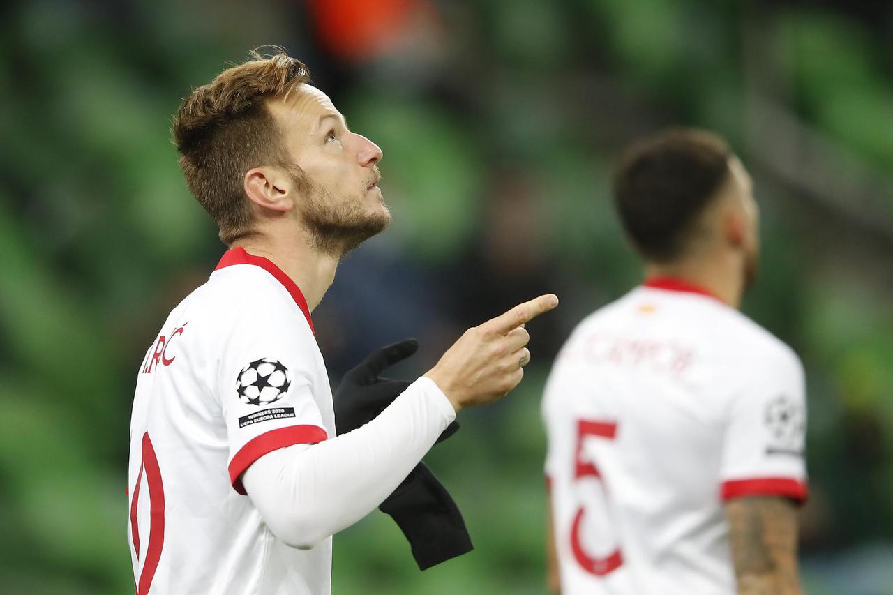 rakitic sevilla