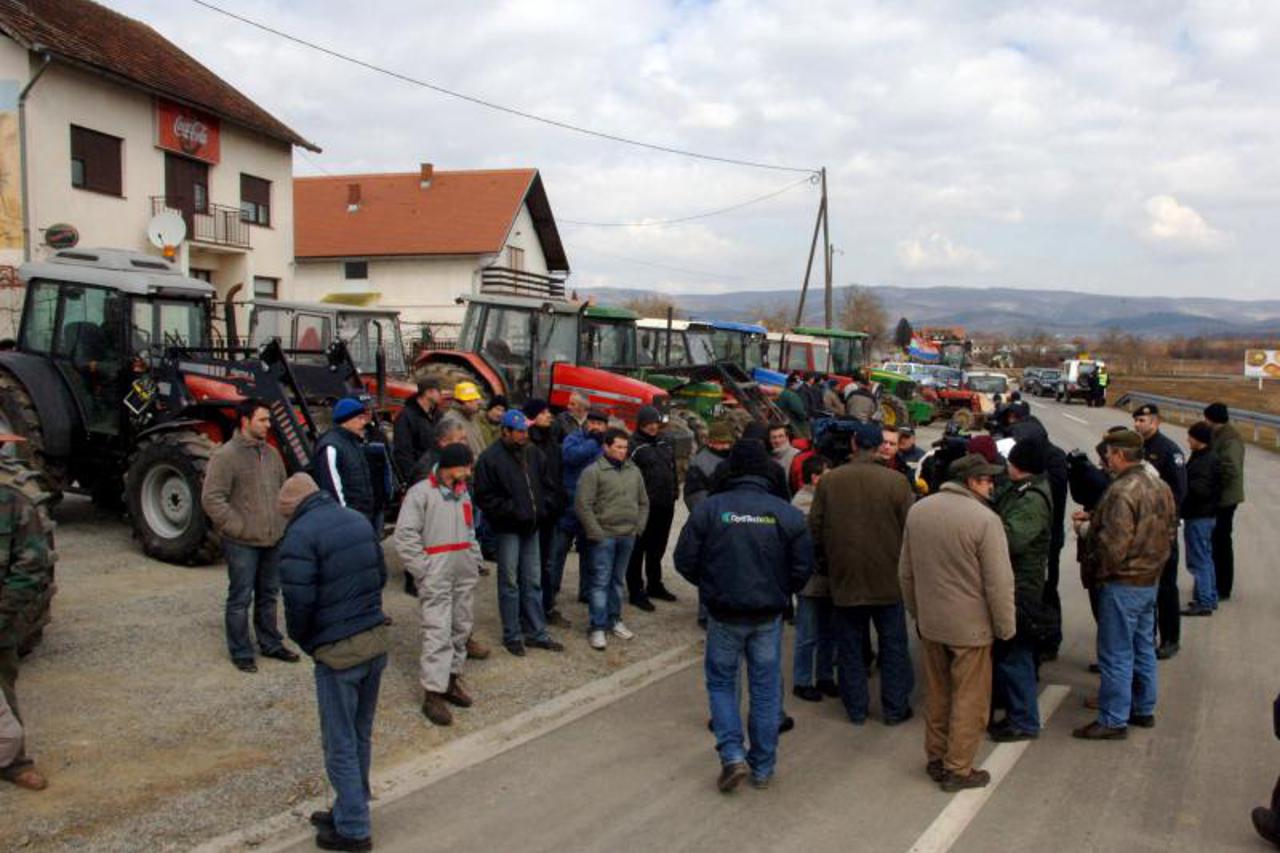 prosvjedi seljaci (1)