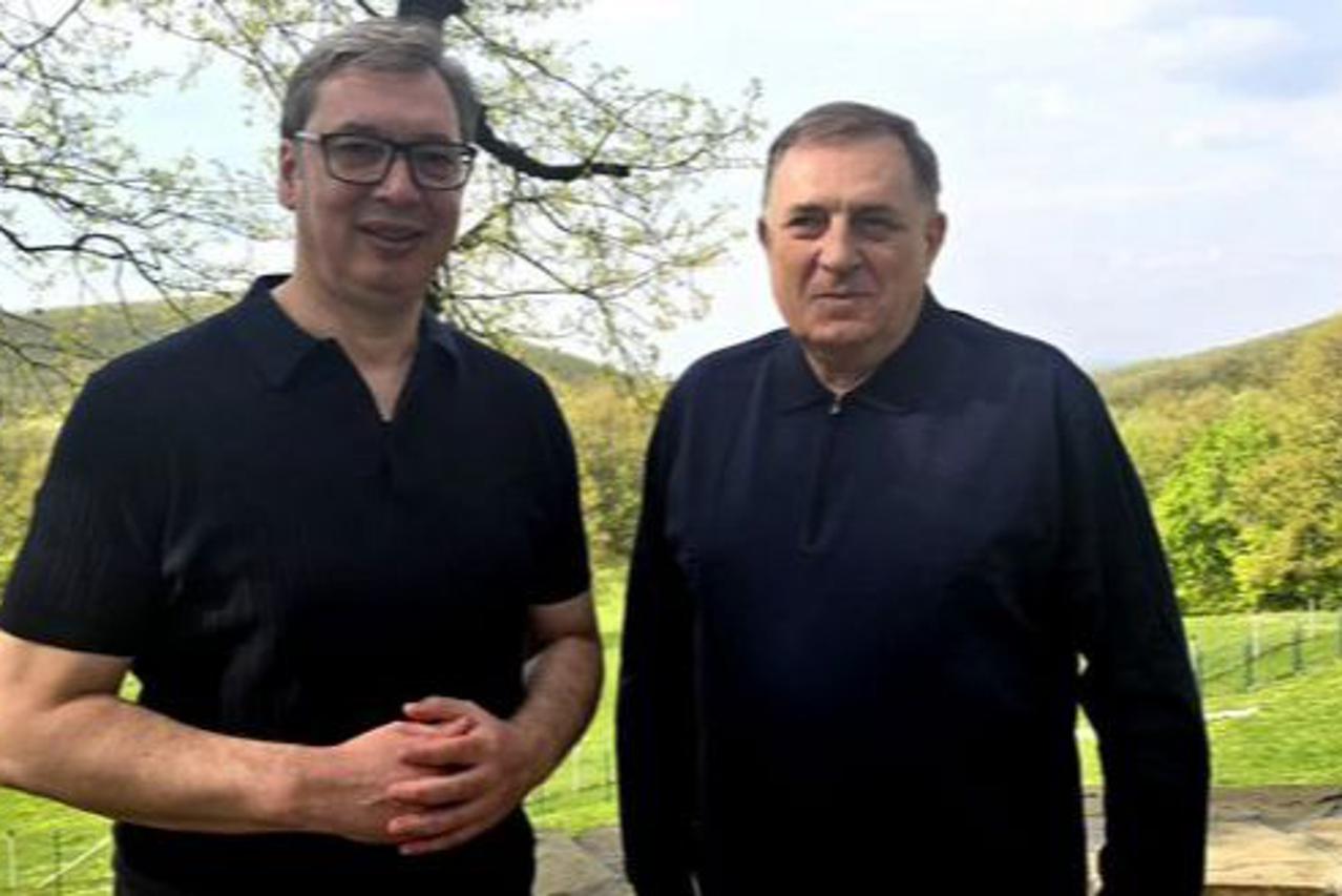 Vučić i Dodik