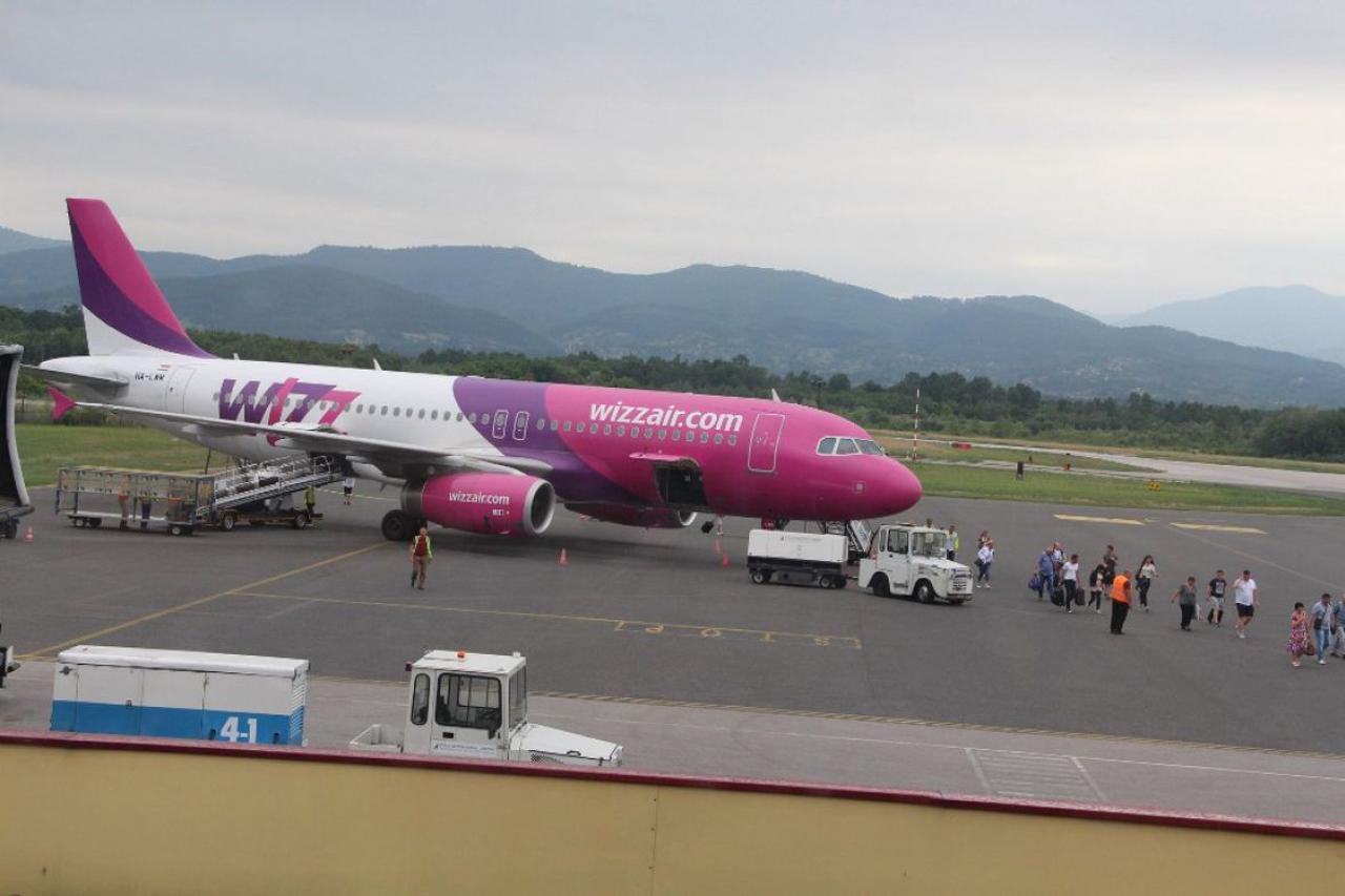 tuzla aerodrom