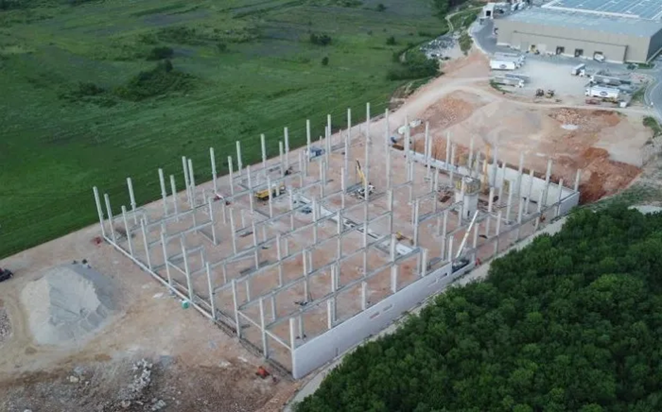 Violeta izgradnja tvornice