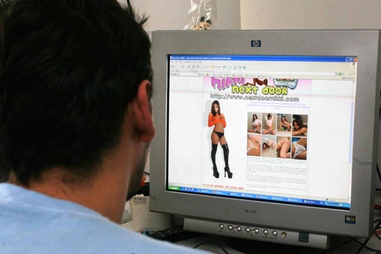 dječja pornografija