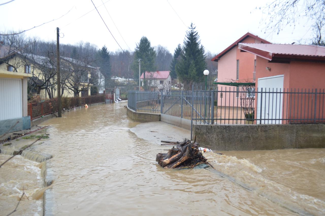 poplave 2