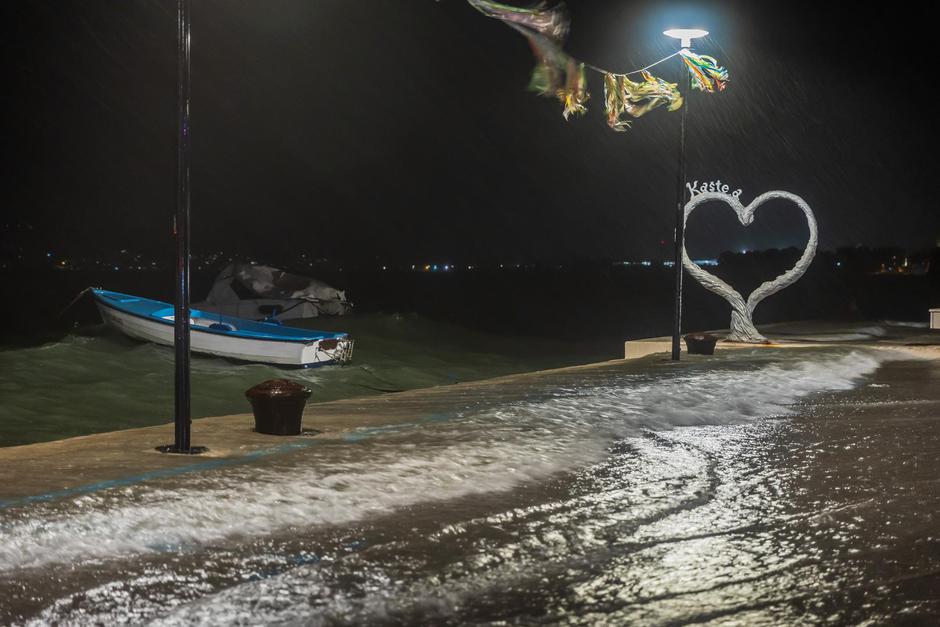 Nevrime Kašteli