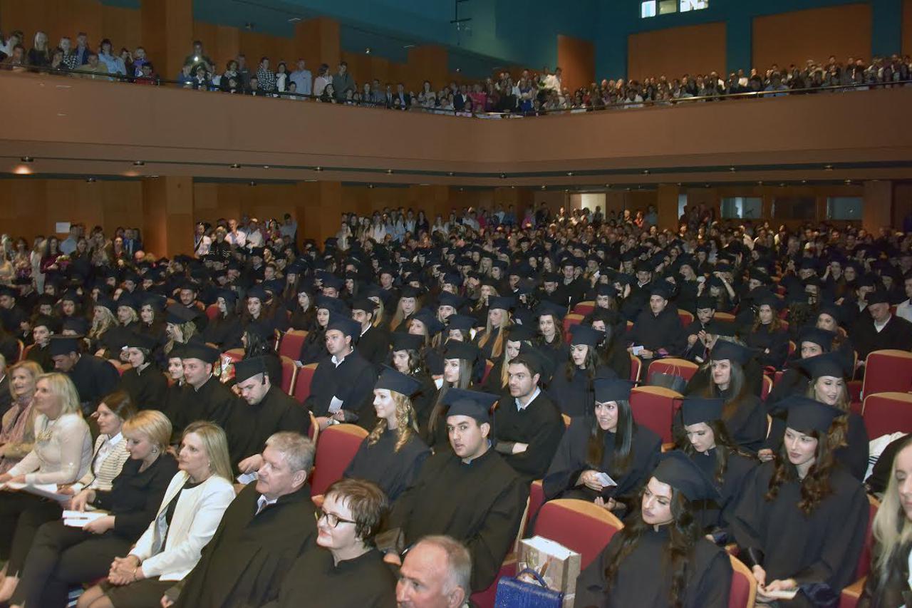 BiH; 24.03.2017. Mostar;Kosaca, DiplomeSnimio:Stole Lasic