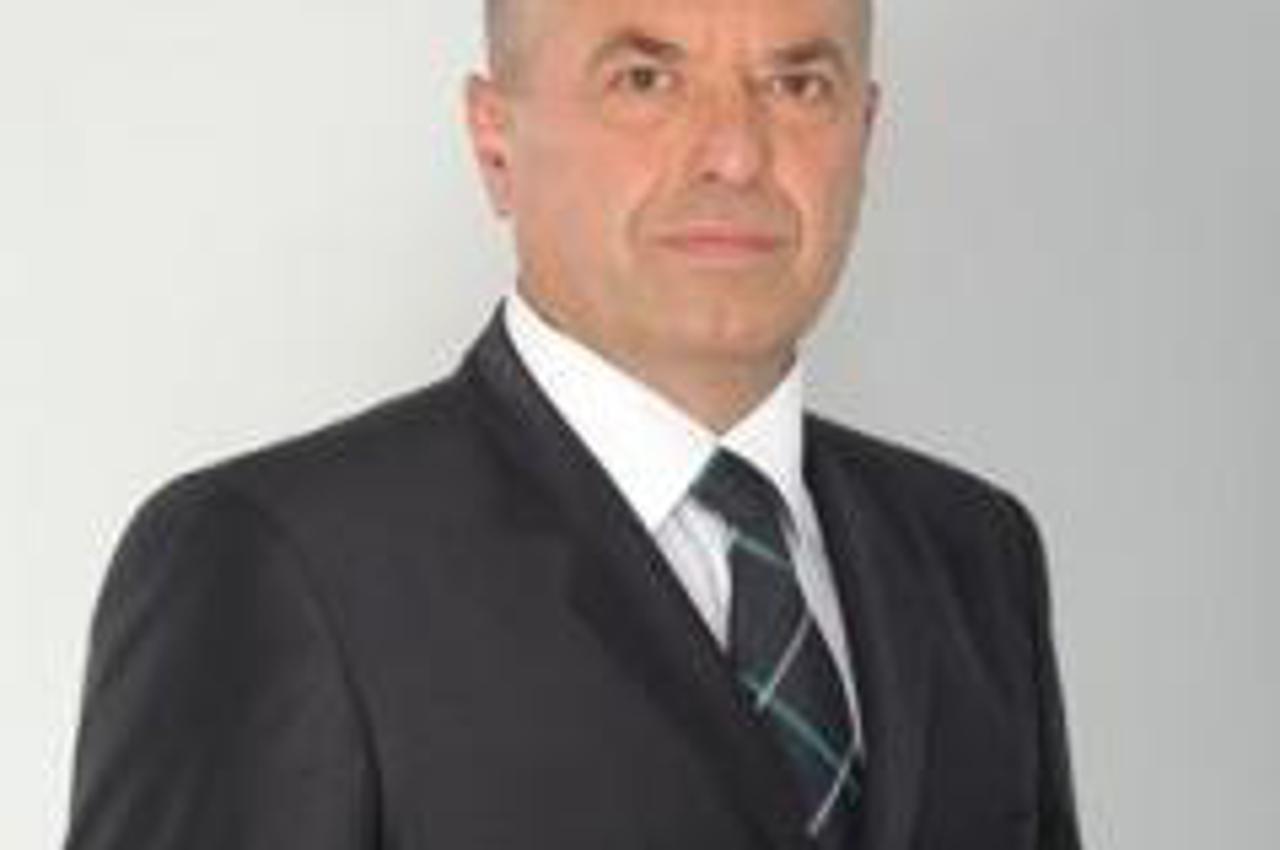 Senad Bratić 