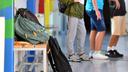 Mislite da štedite? Kupovina prevelike obuće djeci može trajno uništiti kralježnicu i stopala Mislite da štedite? Kupovina prevelike obuće djeci može trajno uništiti kralježnicu i stopala