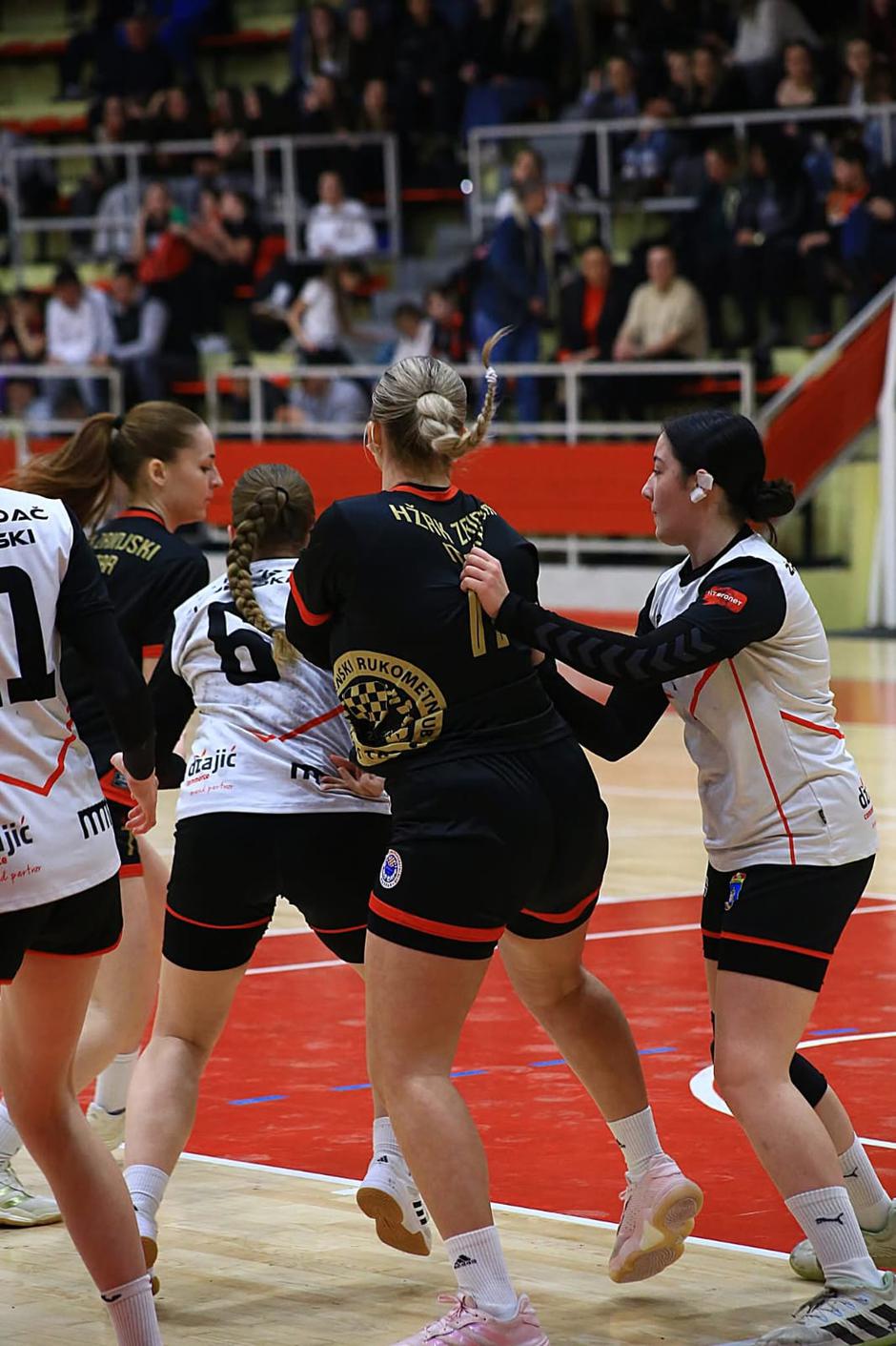 Rukometašice Zrinjskog